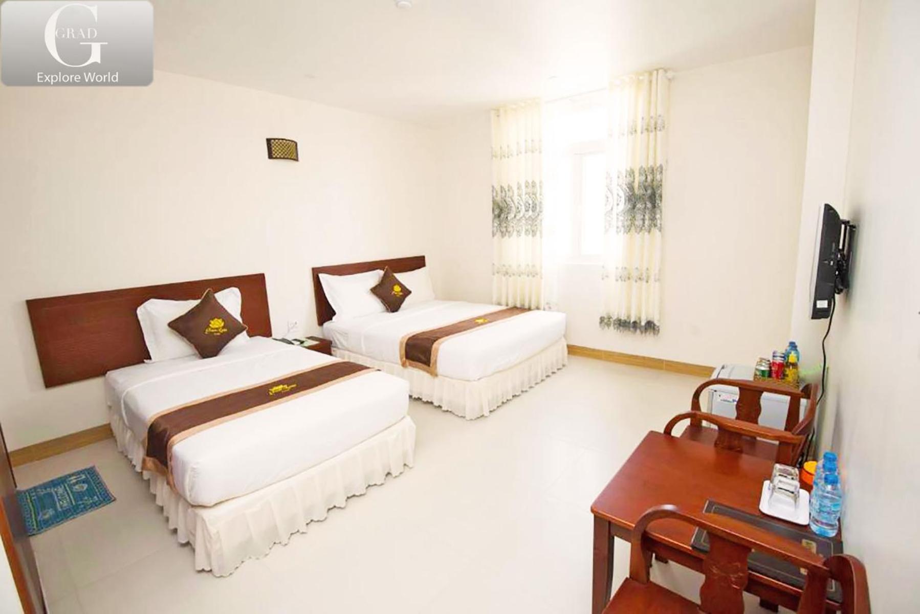 Bong Sen Xanh Hotel Cao Lanh Bagian luar foto