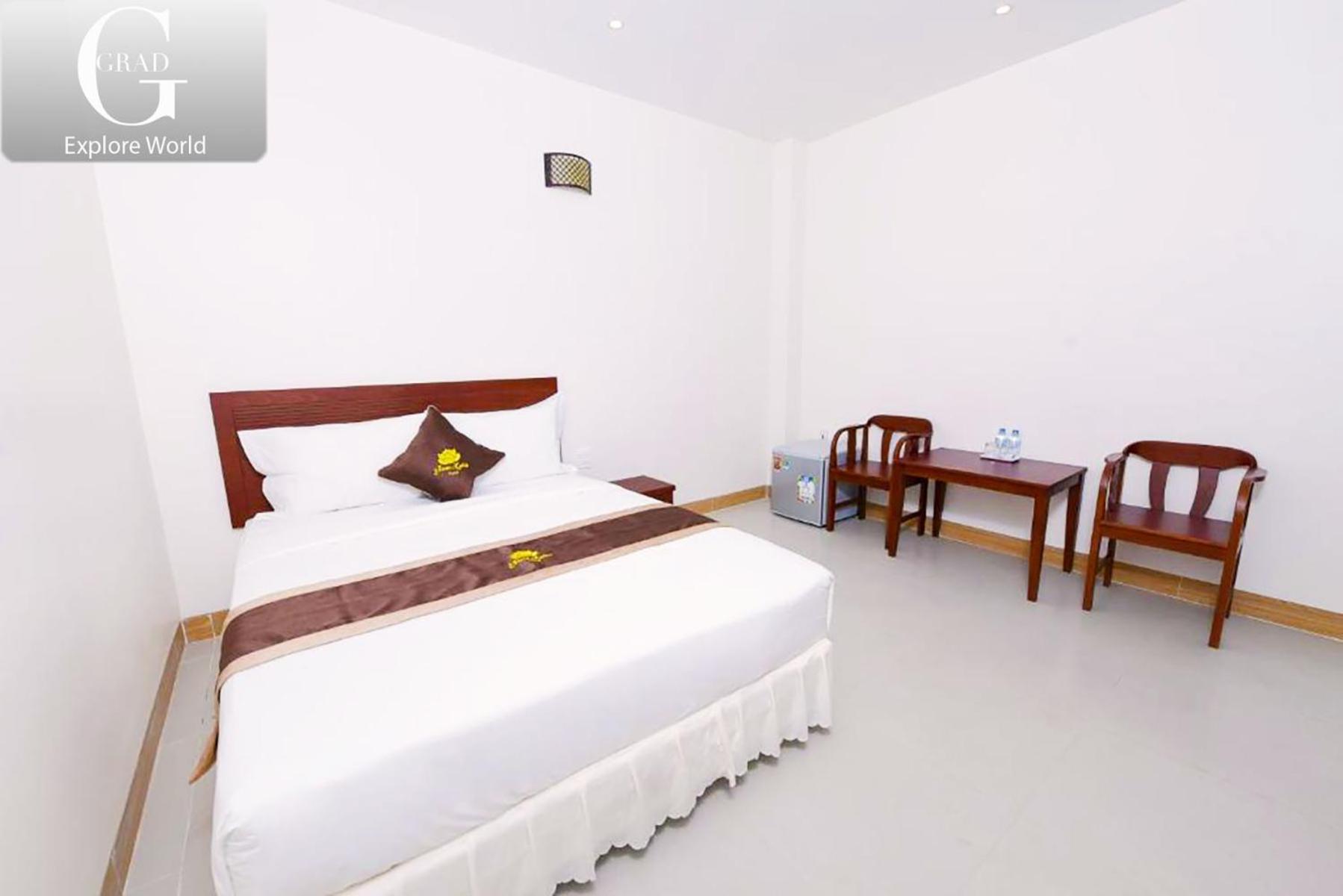 Bong Sen Xanh Hotel Cao Lanh Bagian luar foto